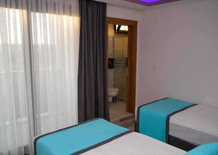 Yelken Otel 3*